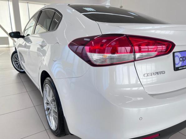 Kia Cerato III Рестайлинг (Classic) с пробегом 2017 года, цена 1 590 000 рублей, 97966 км, седан, Автокод Объявления
