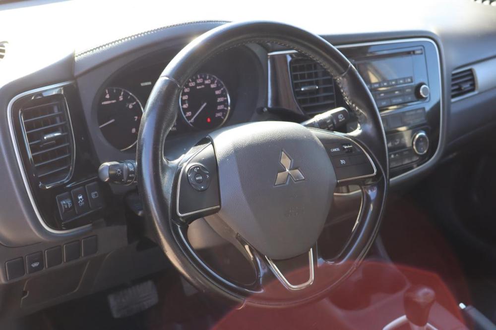 Mitsubishi Outlander III Рестайлинг 2 Санкт-Петербург  - изображение 9