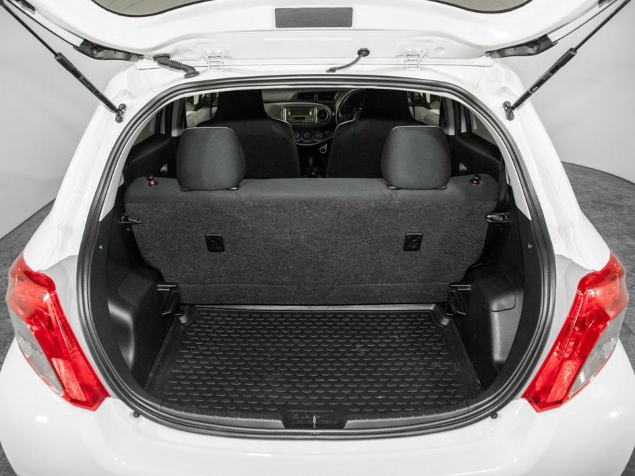 Toyota Vitz III (XP130) Иркутск  - изображение 17