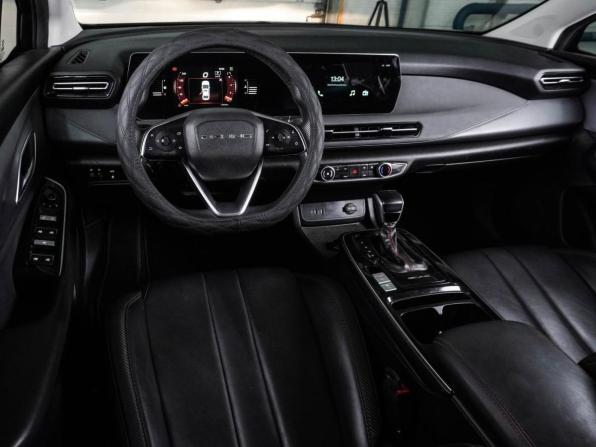 BAIC U5 Plus с пробегом 2023 года, цена 1 279 000 рублей, 56851 км, седан, Автокод Объявления