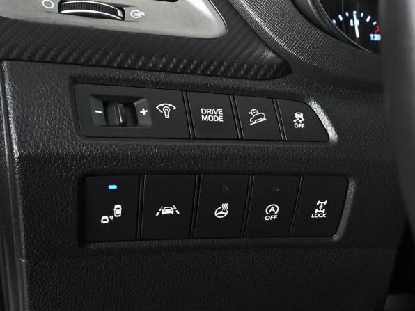 Hyundai Santa Fe III Рестайлинг с пробегом 2015 года, цена 2 499 000 рублей, 195467 км, внедорожник, Автокод Объявления