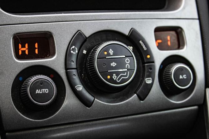 Peugeot 308 I с пробегом 2008 года, цена 499 000 рублей, 135367 км, хэтчбек, Автокод Объявления