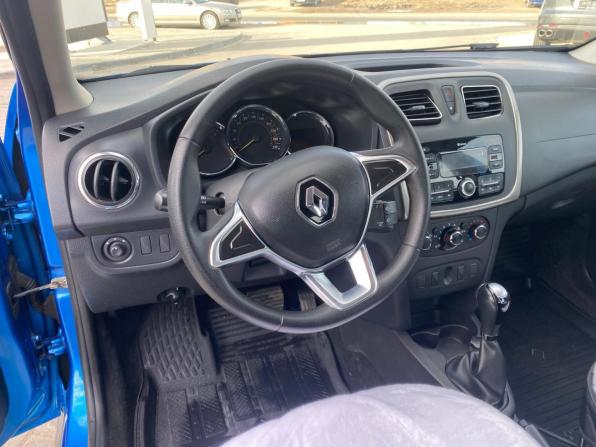 Renault Sandero II Рестайлинг с пробегом 2021 года, цена 1 400 000 рублей, 105477 км, хэтчбек, Автокод Объявления
