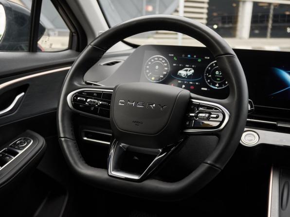 Omoda C5 I с пробегом 2023 года, цена 1 774 000 рублей, 48700 км, внедорожник, Автокод Объявления