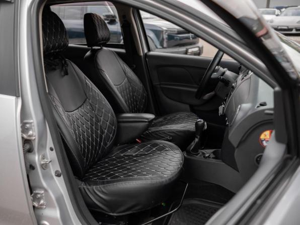 Renault Logan II Рестайлинг с пробегом 2018 года, цена 739 000 рублей, 264080 км, седан, Автокод Объявления