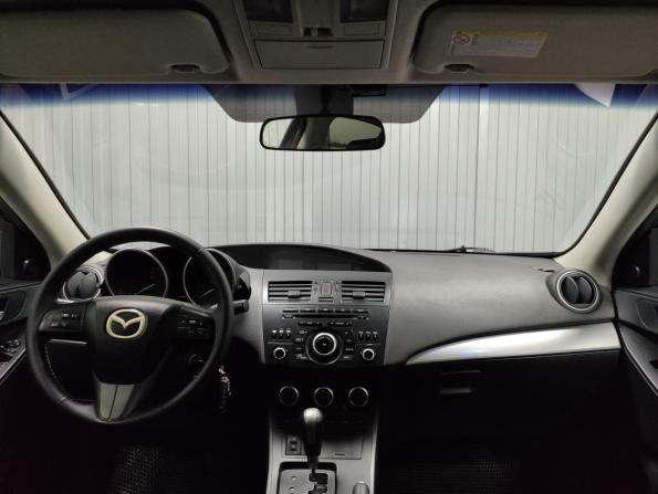 Mazda 3 II (BL) Рестайлинг с пробегом 2012 года, цена 865 000 рублей, 228900 км, седан, Автокод Объявления
