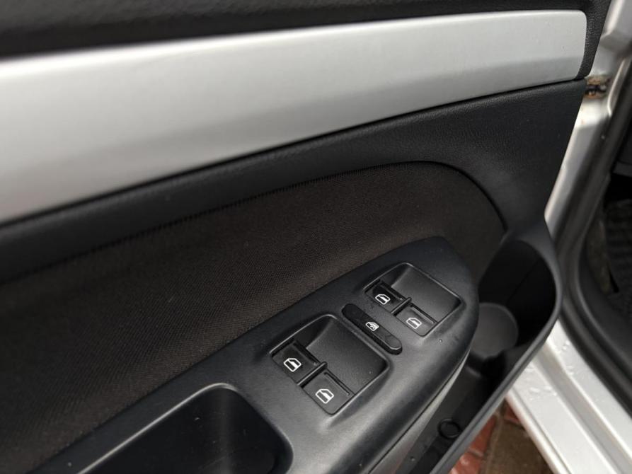 Skoda Octavia II (A5) Рестайлинг Санкт-Петербург  - изображение 14
