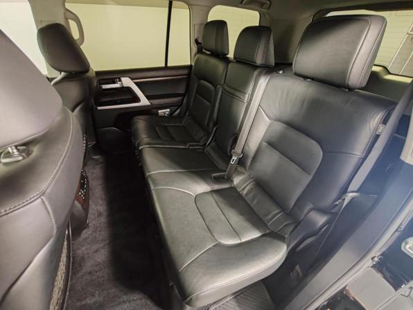 Toyota Land Cruiser 200 Series Рестайлинг 2 с пробегом 2018 года, цена 5 599 000 рублей, 230179 км, внедорожник, Автокод Объявления