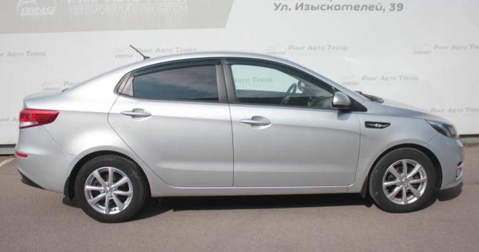 Kia Rio III Рестайлинг с пробегом 2016 года, цена 890 000 рублей, 178209 км, седан, Автокод Объявления