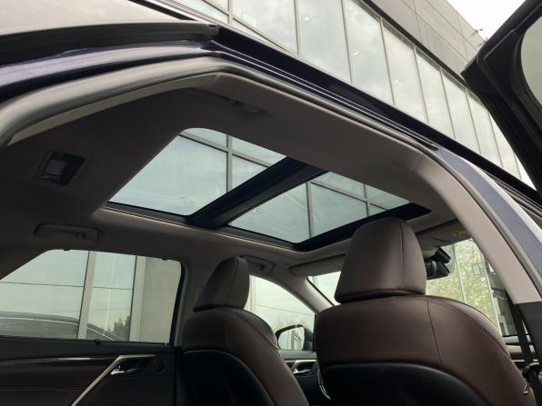 Lexus RX IV Рестайлинг с пробегом 2021 года, цена 5 599 000 рублей, 139970 км, внедорожник, Автокод Объявления