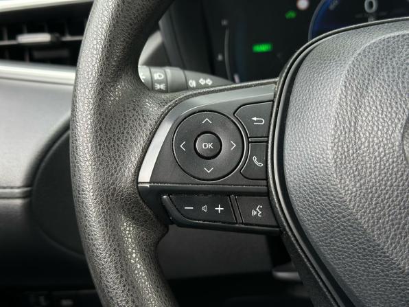 Toyota Corolla Cross I с пробегом 2024 года, цена 3 150 000 рублей, 29873 км, внедорожник, Автокод Объявления