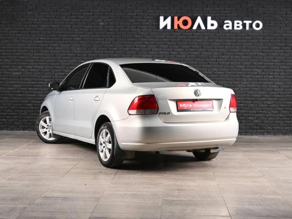 Volkswagen Polo V с пробегом 2011 года, цена 618 000 рублей, 219795 км, седан, Автокод Объявления