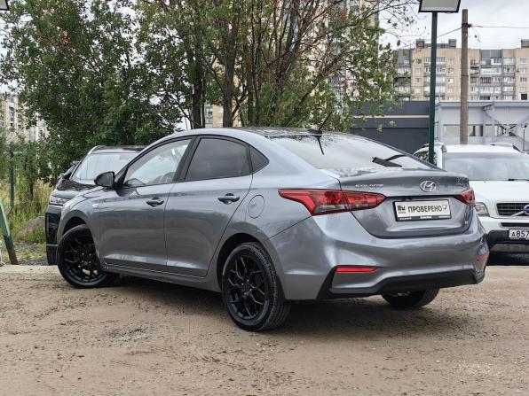 Hyundai Solaris II с пробегом 2017 года, цена 999 000 рублей, 128000 км, седан, Автокод Объявления
