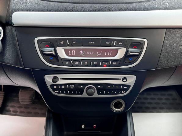 Renault Fluence I с пробегом 2010 года, цена 625 000 рублей, 256573 км, седан, Автокод Объявления