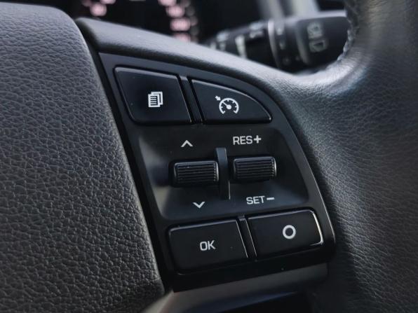 Hyundai Tucson III с пробегом 2018 года, цена 2 355 000 рублей, 102898 км, внедорожник, Автокод Объявления