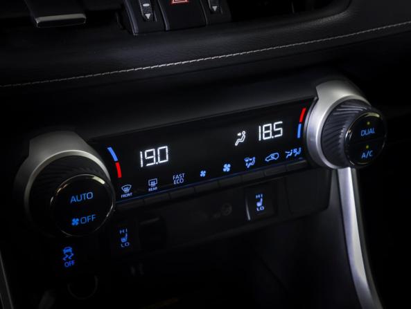 Toyota RAV4 V (XA50) с пробегом 2020 года, цена 3 190 000 рублей, 97959 км, внедорожник, Автокод Объявления