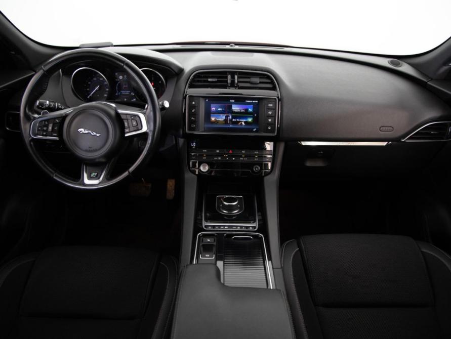 Jaguar F-Pace I Санкт-Петербург  - изображение 10