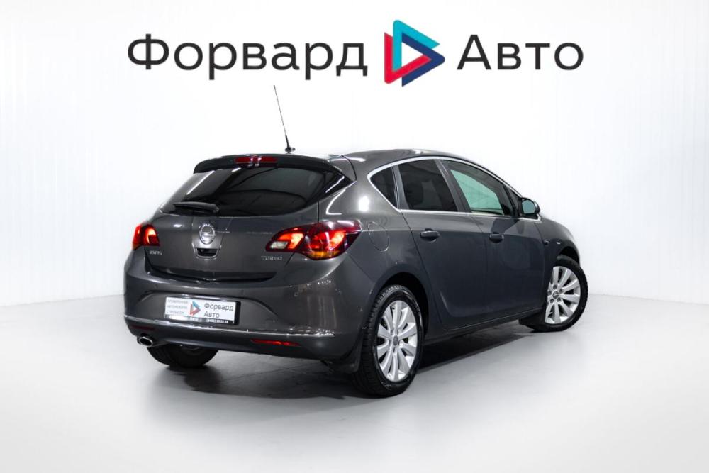 Opel Astra J Рестайлинг Тюмень  - изображение 8