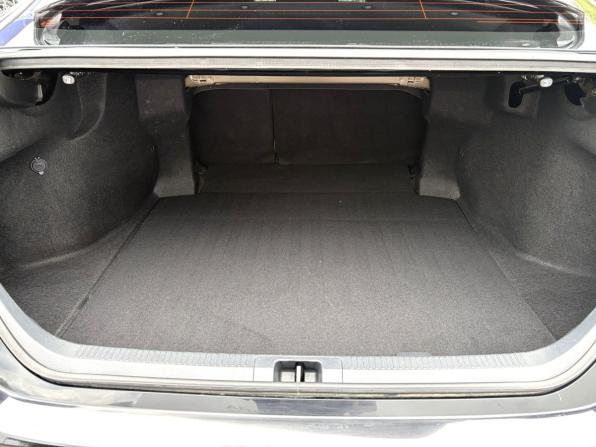 Toyota Camry VIII (XV70) Рестайлинг с пробегом 2021 года, цена 2 950 000 рублей, 116939 км, седан, Автокод Объявления