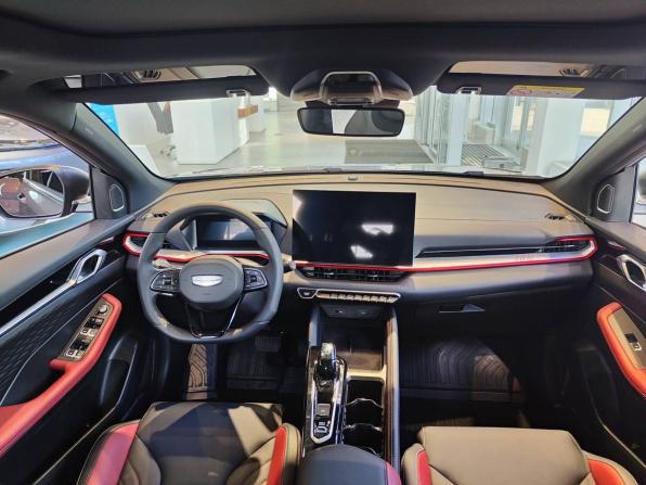 Новый Geely Coolray I Рестайлинг 2 2026 года, цена 2 903 620 рублей, внедорожник, Автокод Объявления