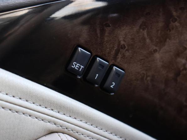 Infiniti QX56 II с пробегом 2010 года, цена 1 650 000 рублей, 270084 км, внедорожник, Автокод Объявления