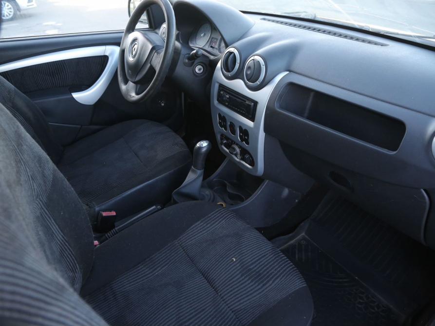 Renault Sandero I Иваново  - изображение 9