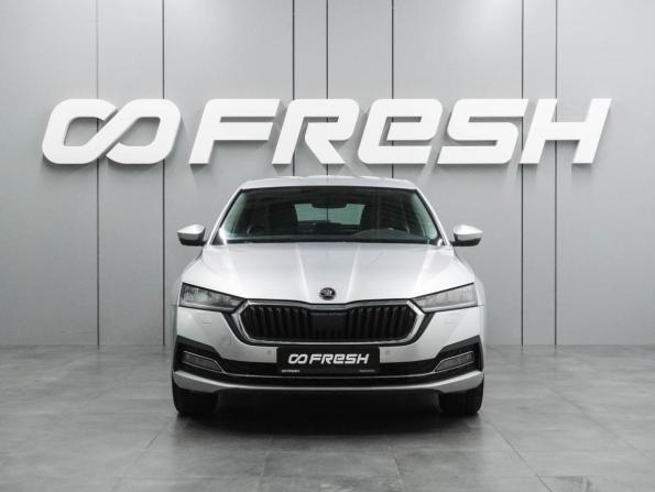 Skoda Octavia IV (A8) с пробегом 2021 года, цена 2 169 000 рублей, 120426 км, лифтбек, Автокод Объявления