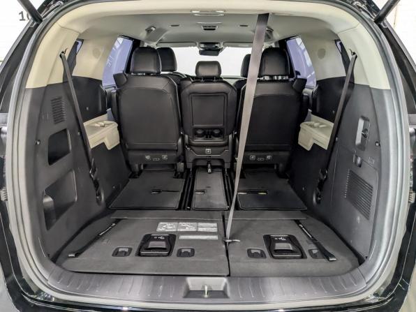 Kia Carnival IV с пробегом 2023 года, цена 4 250 000 рублей, 88000 км, минивэн, Автокод Объявления
