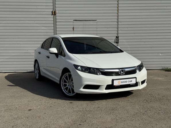 Honda Civic IX с пробегом 2012 года, цена 1 277 000 рублей, 175679 км, седан, Автокод Объявления