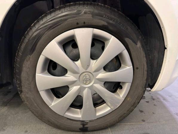Toyota Ractis I с пробегом 2008 года, цена 599 000 рублей, 301602 км, хэтчбек, Автокод Объявления
