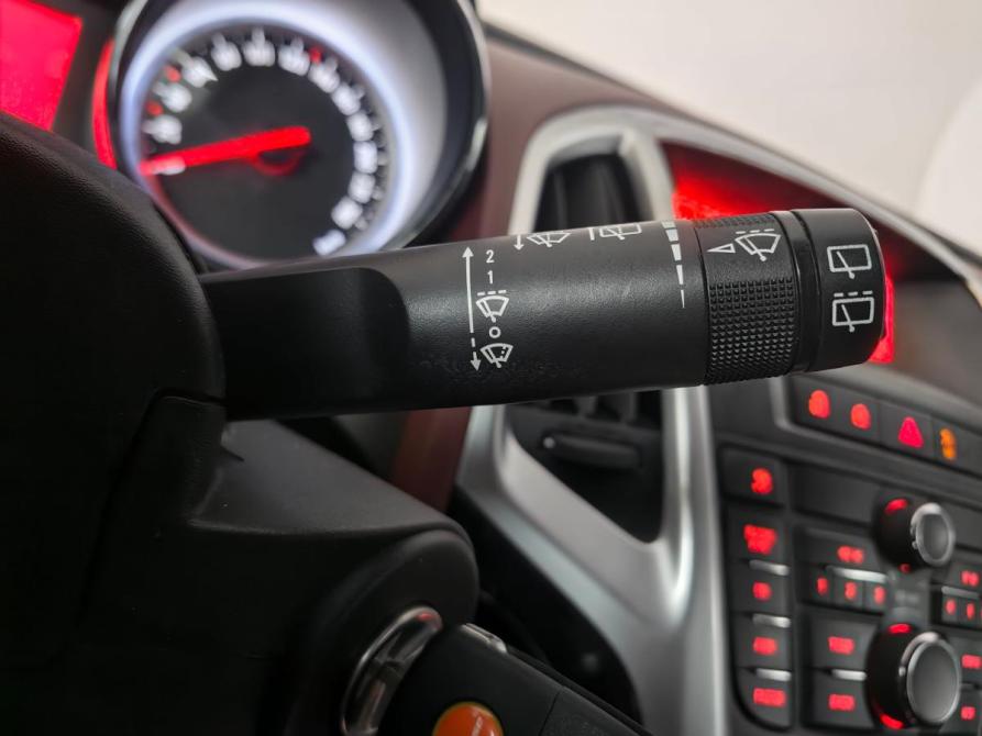 Opel Astra J Рестайлинг Москва  - изображение 15