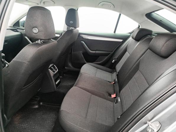 Skoda Octavia III (A7) с пробегом 2014 года, цена 1 370 000 рублей, 89993 км, лифтбек, Автокод Объявления