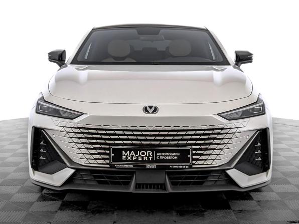 Changan UNI-V I с пробегом 2023 года, цена 2 045 000 рублей, 49815 км, лифтбек, Автокод Объявления
