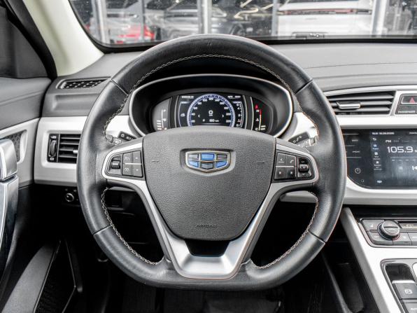 Geely Atlas I с пробегом 2020 года, цена 1 357 000 рублей, 174175 км, внедорожник, Автокод Объявления