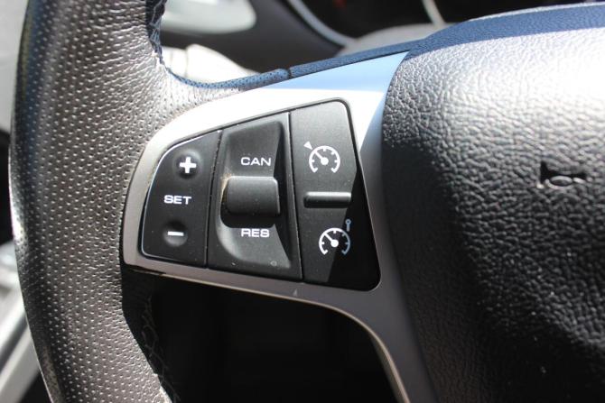 Lada (ВАЗ) Vesta I с пробегом 2022 года, цена 1 260 000 рублей, 113866 км, универсал, Автокод Объявления