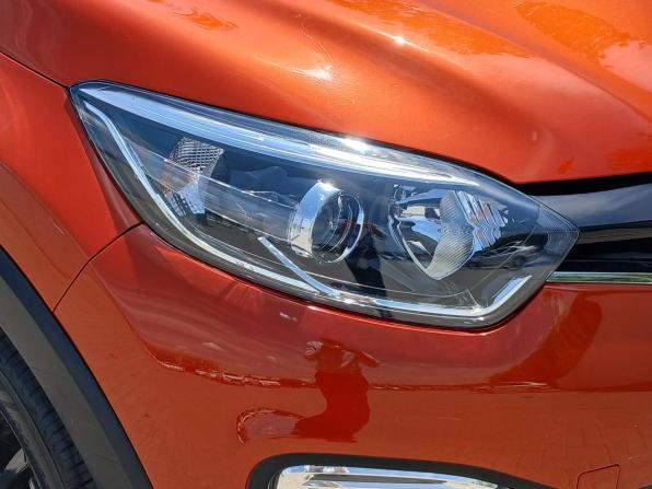 Renault Kaptur I с пробегом 2016 года, цена 1 349 000 рублей, 92135 км, внедорожник, Автокод Объявления