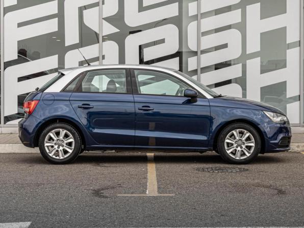 Audi A1 I (8X) с пробегом 2012 года, цена 998 000 рублей, 206284 км, хэтчбек, Автокод Объявления