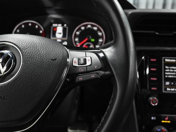 Volkswagen Passat (North America and China) II (NA Market) с пробегом 2021 года, цена 3 498 000 рублей, 16374 км, седан, Автокод Объявления