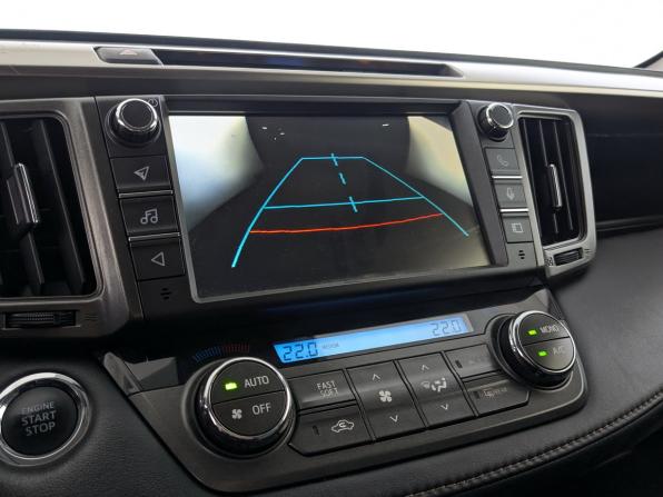 Toyota RAV4 IV (XA40) с пробегом 2014 года, цена 1 799 000 рублей, 211325 км, внедорожник, Автокод Объявления