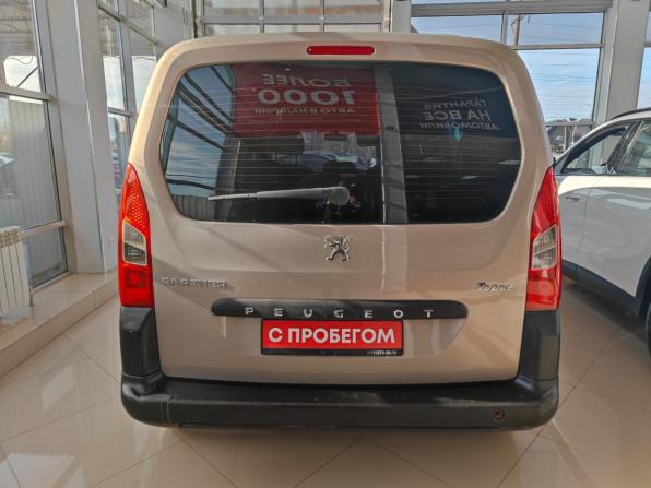 Peugeot Partner II с пробегом 2011 года, цена 409 000 рублей, 381000 км, минивэн, Автокод Объявления