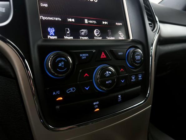 Jeep Grand Cherokee IV (WK2) Рестайлинг с пробегом 2014 года, цена 2 850 000 рублей, 127590 км, внедорожник, Автокод Объявления