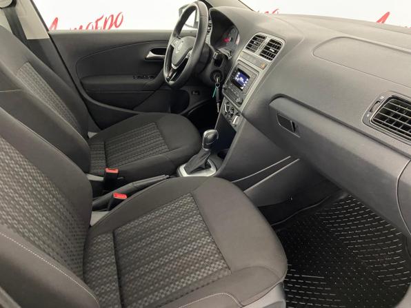Volkswagen Polo V Рестайлинг с пробегом 2020 года, цена 1 285 000 рублей, 100982 км, седан, Автокод Объявления