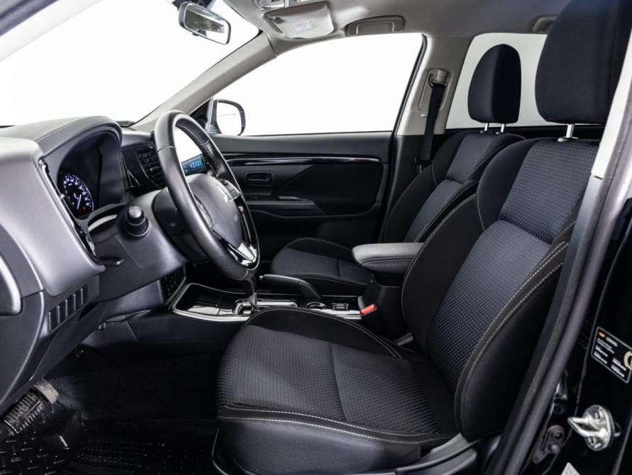 Mitsubishi Outlander III Рестайлинг 3 Санкт-Петербург  - изображение 15