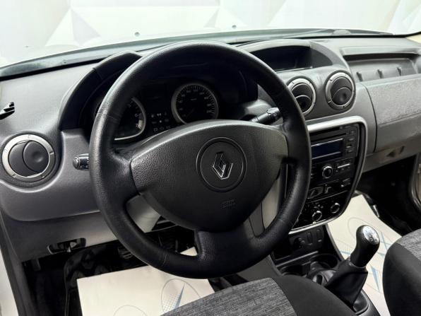 Renault Duster I с пробегом 2013 года, цена 700 000 рублей, 117721 км, внедорожник, Автокод Объявления