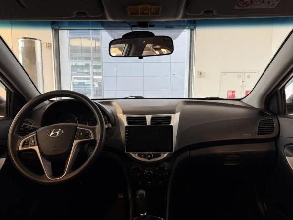 Hyundai Solaris I Рестайлинг с пробегом 2014 года, цена 595 000 рублей, 228820 км, седан, Автокод Объявления