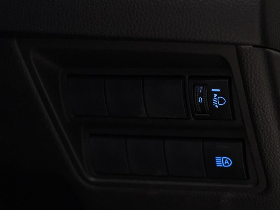 Toyota Yaris IV Челябинск  - изображение 22