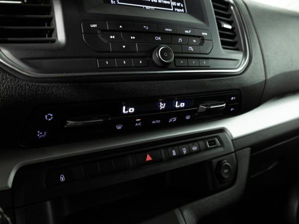 Peugeot Traveller I с пробегом 2019 года, цена 2 974 777 рублей, 112000 км, минивэн, Автокод Объявления