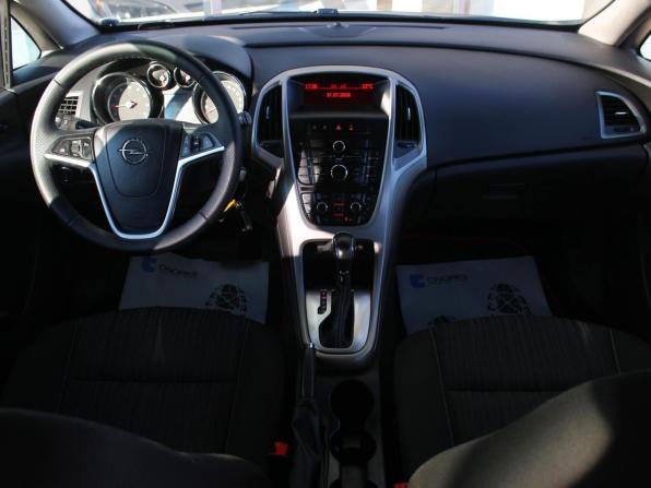 Opel Astra J с пробегом 2011 года, цена 630 000 рублей, 149113 км, хэтчбек, Автокод Объявления