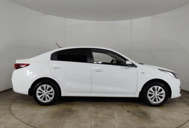Kia Rio IV с пробегом 2017 года, цена 1 160 000 рублей, 89280 км, седан, Автокод Объявления