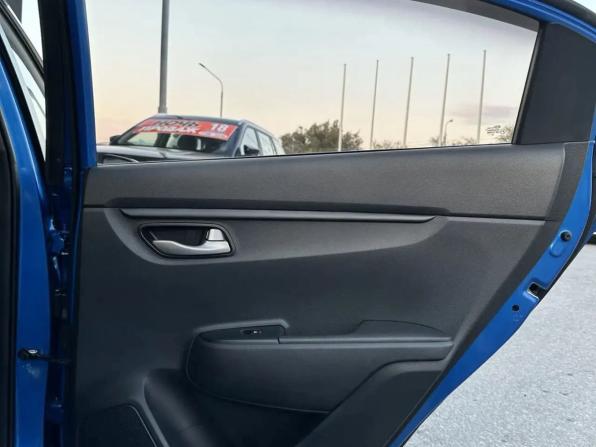 Kia Rio IV с пробегом 2018 года, цена 1 465 000 рублей, 71031 км, седан, Автокод Объявления